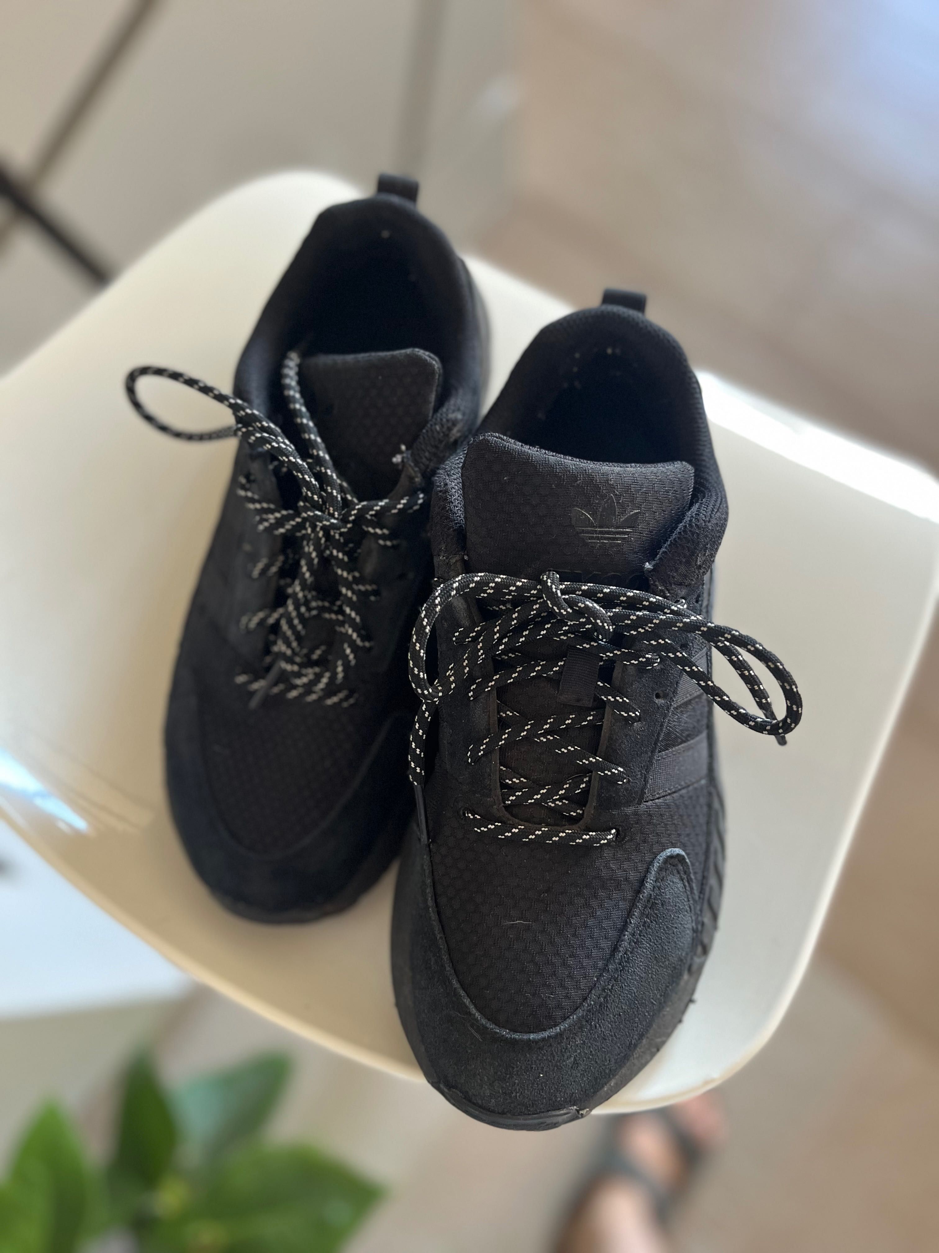 Маратонки Adidas