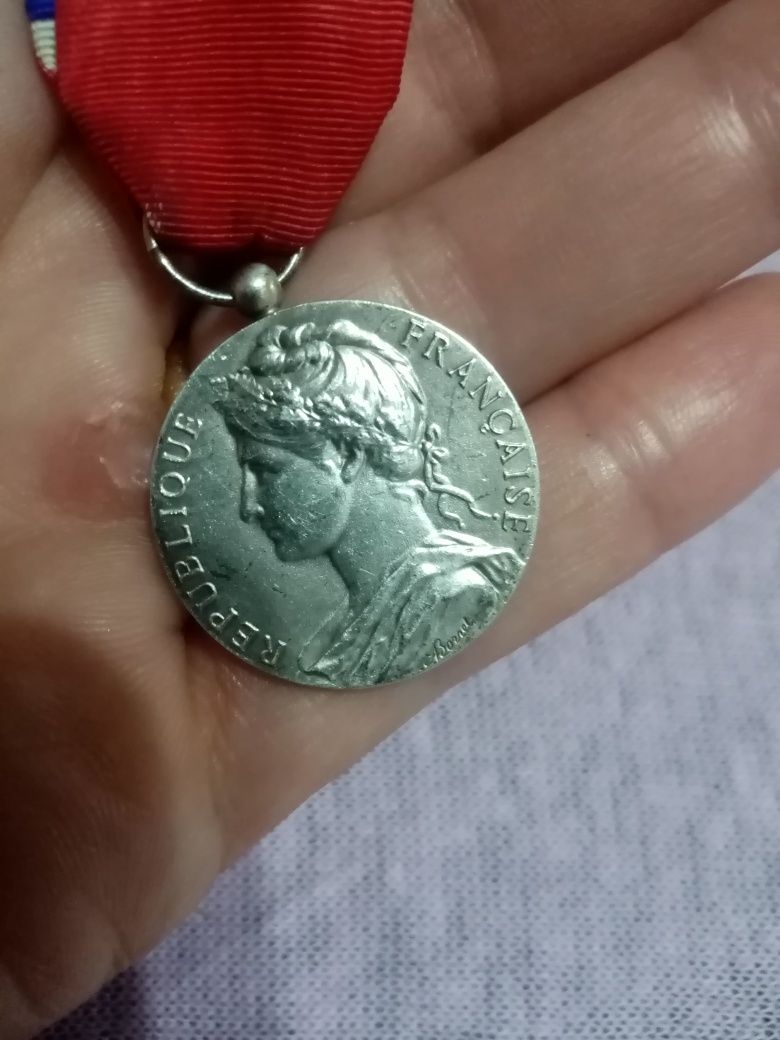 Medalie Republica Franceza 1974