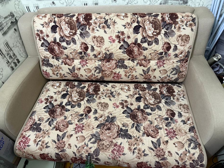 Продам небольшой диван