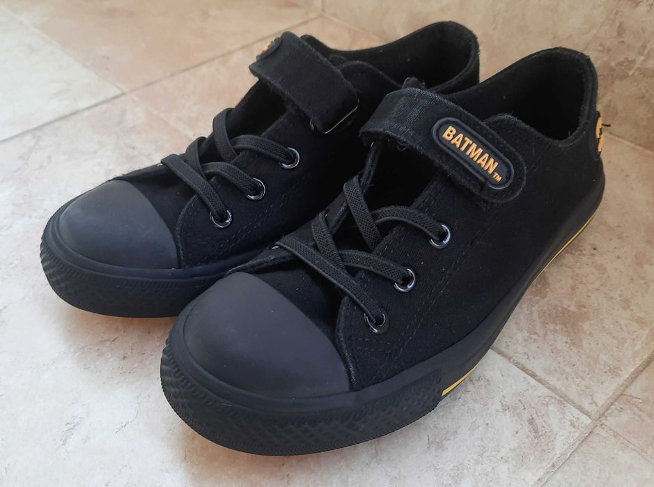 Детски гуменки-35n с велкро и ластични връзки