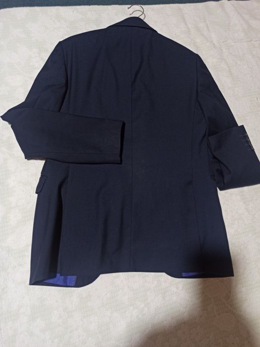 Продам школьный костюм для мальчиков в отличном состоянии!!!