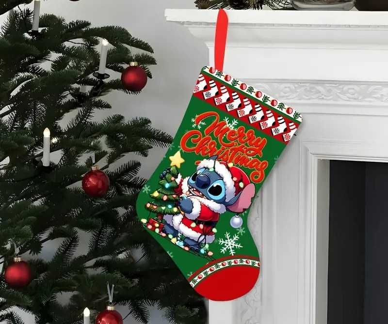 Коледна декорация Stitch/Стич –дървени топки, коледни чорапи и стикери