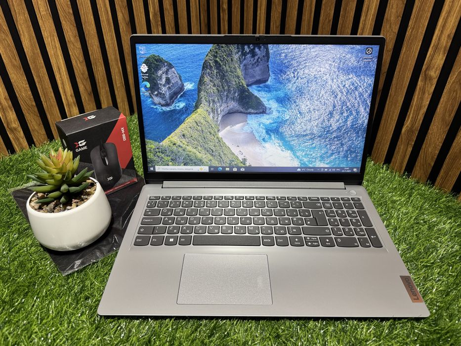 Ноутбук Lenovo ideaPad 1i Celeron N4020/4GB/SSD256GB/Intel
