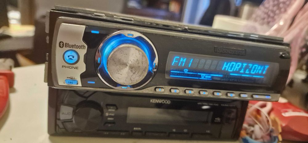 продавам Pioneer DEH-P65BT, Bluetooth, AUX, MP3 CD, авто радио