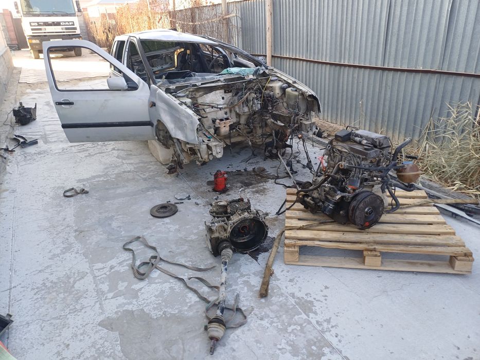 Гольф 3 по запчастям