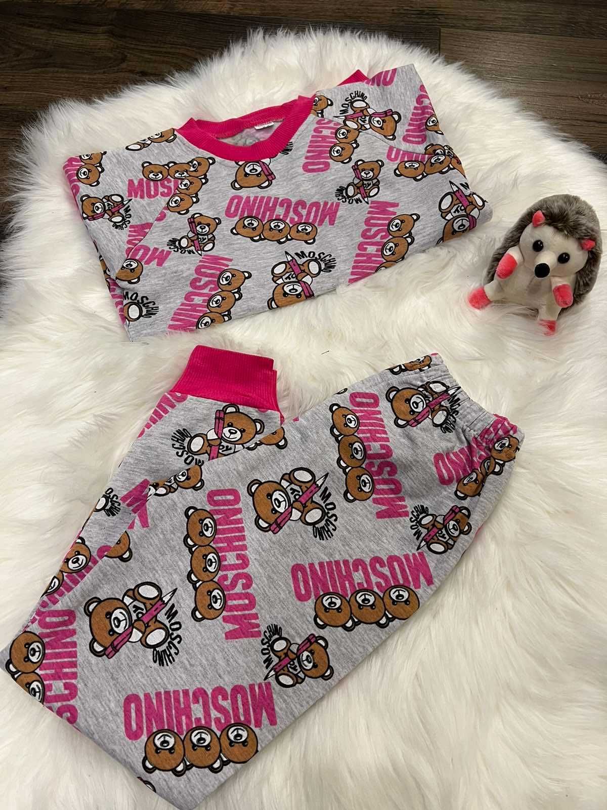 Ново!Детски екип "Moschino"