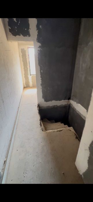 5 Xonali dupleks novostrokya sotiladi