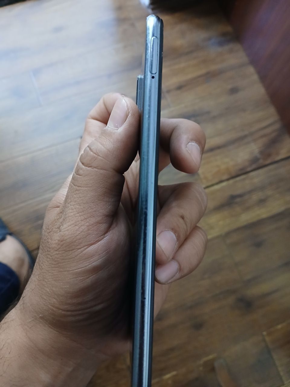 Vivo V21e sotiladi srochna