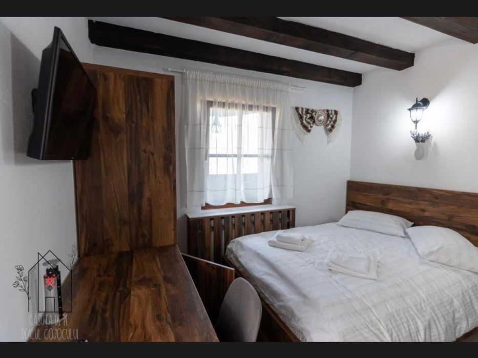 Inchiriez pensiune Crăciun