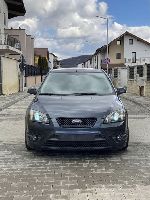 •Ford Focus Mk2 ST