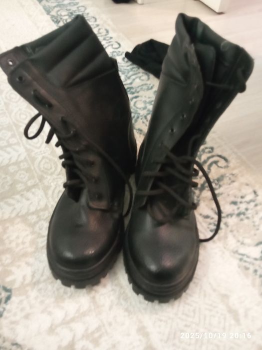 Продам обувь, берцы