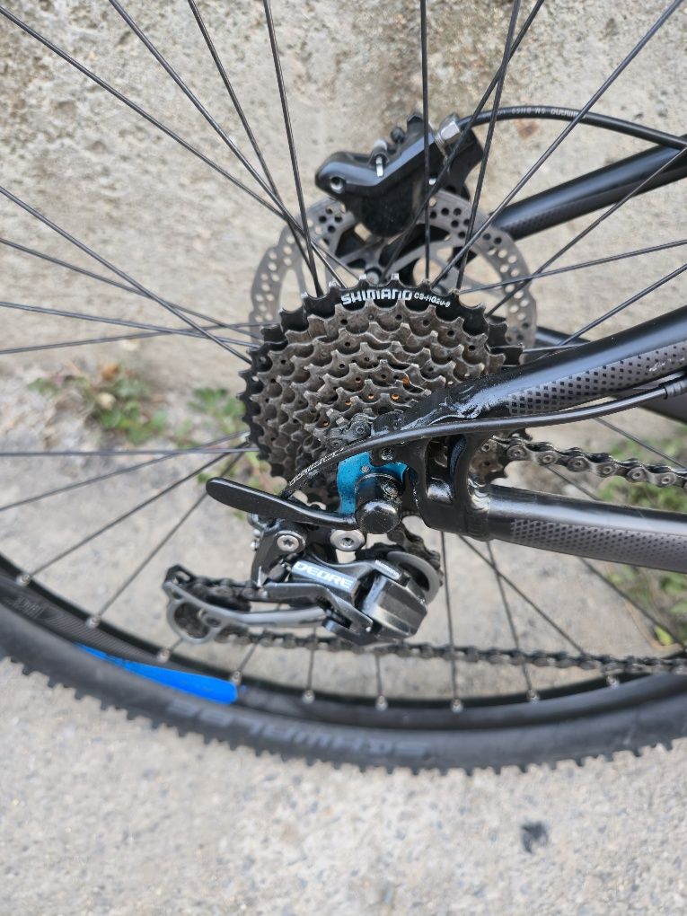 Cube Analog 29 цола S размер, Rockshox XC29, 3x9 Deore скорости Перфек