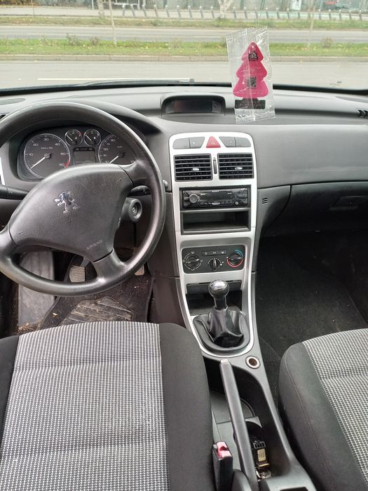 Peugeot 307sw   16 diesel recent adus și inmatriculat