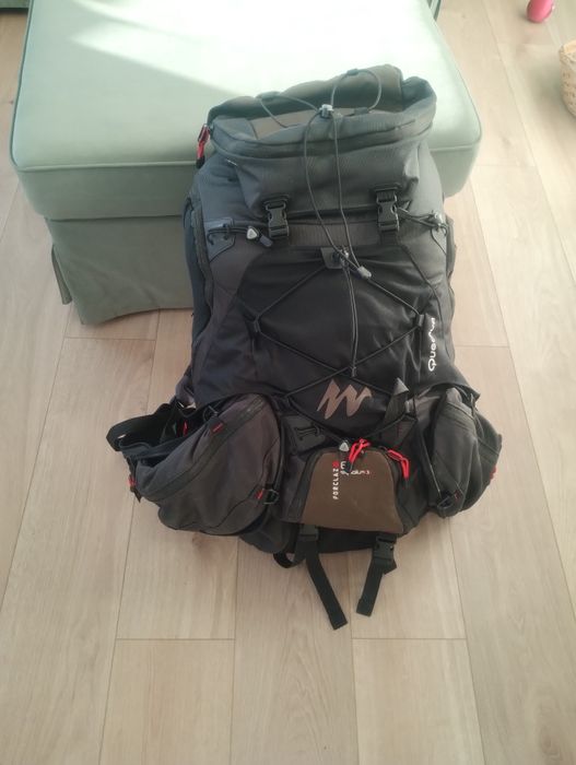 Rucsac de drumeție. Mare, comod. Nou.