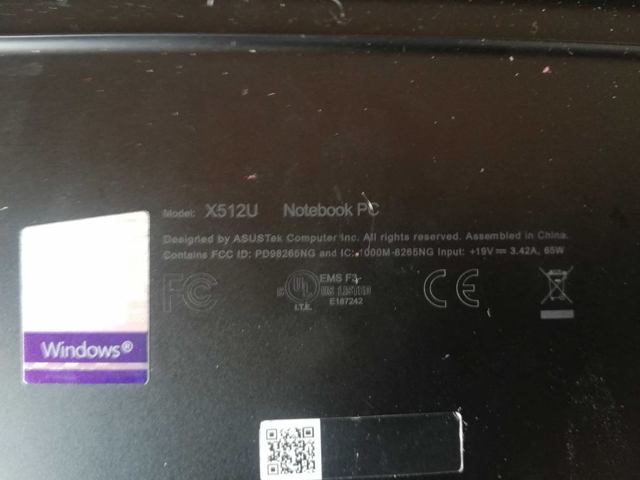 Asus X512U ЦЯЛ ЗА части