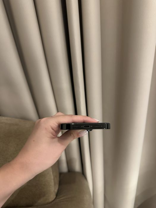Iphone 14 pro 512 GB черен, 86% батерия