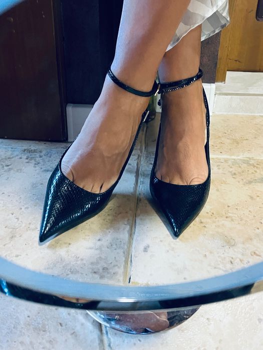 Zara официални обувки