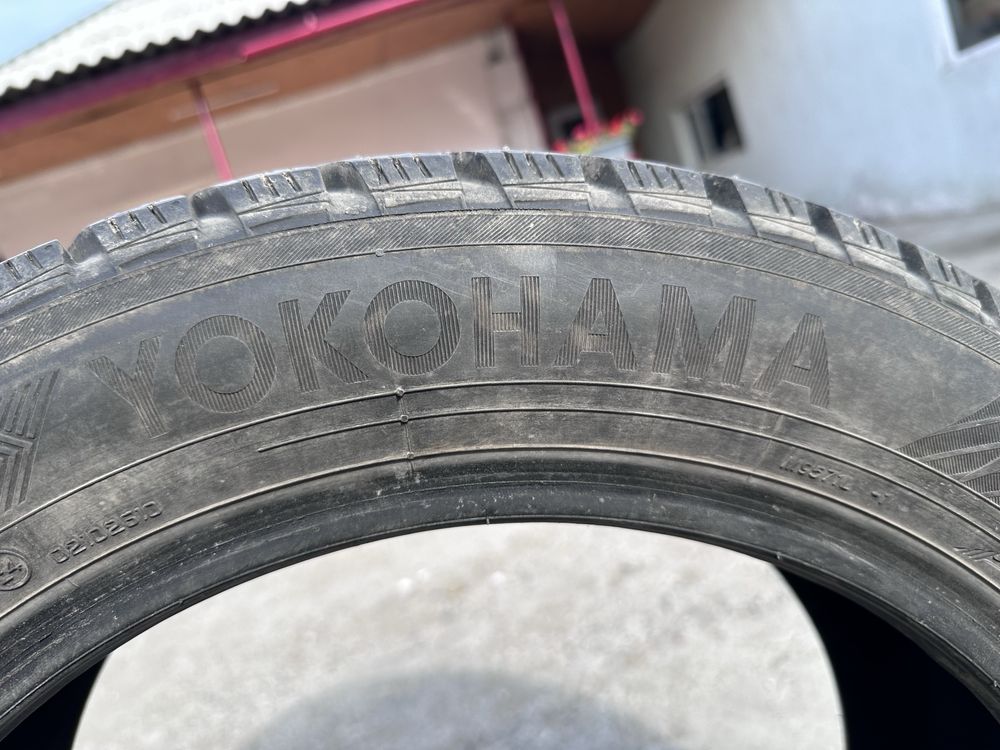 Шины зимние шипы YOKOHAMA