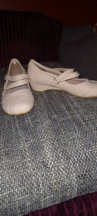 Balerini dama cu un pic de toc