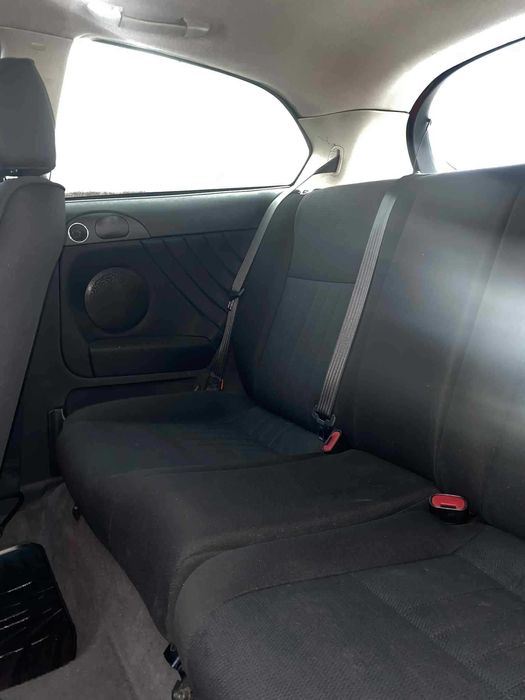 Alfa Romeo 147 1.6L Twin Spark