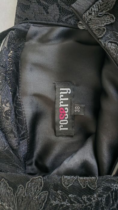 Rochie eleganta midi