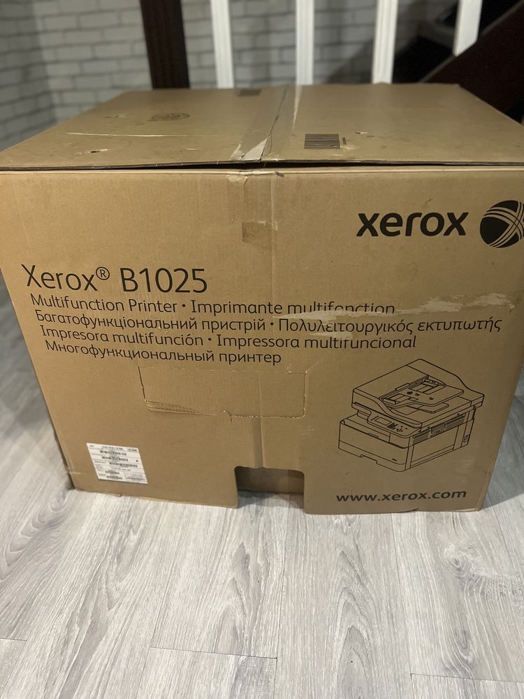 Принтер Xerox B1025