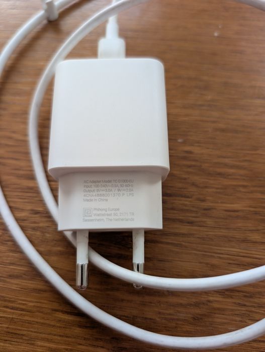 Încărcător rapid + casti originale Google Pixel