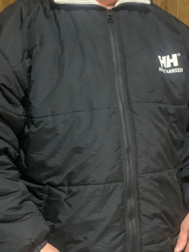 Helly Hansen vând mărimea XXL Bărbătească