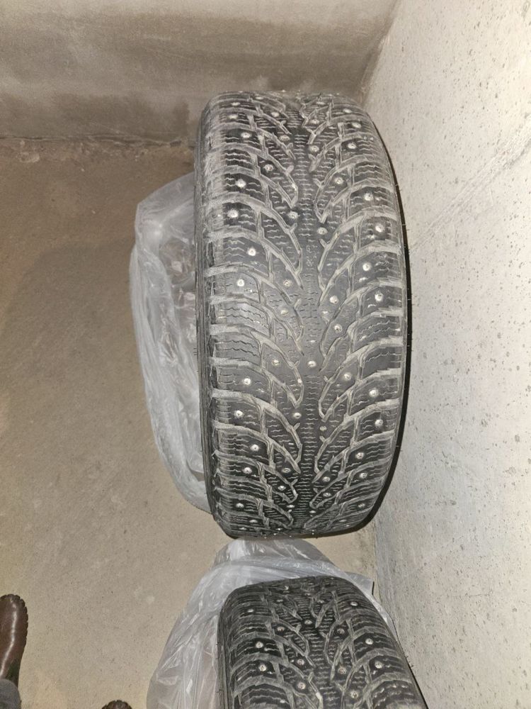 Nokian Hakkapelitta 9 (225/60/R17