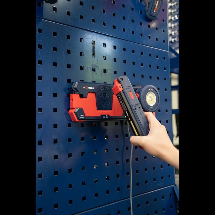 Set lampi LED cu incarcare inductiva