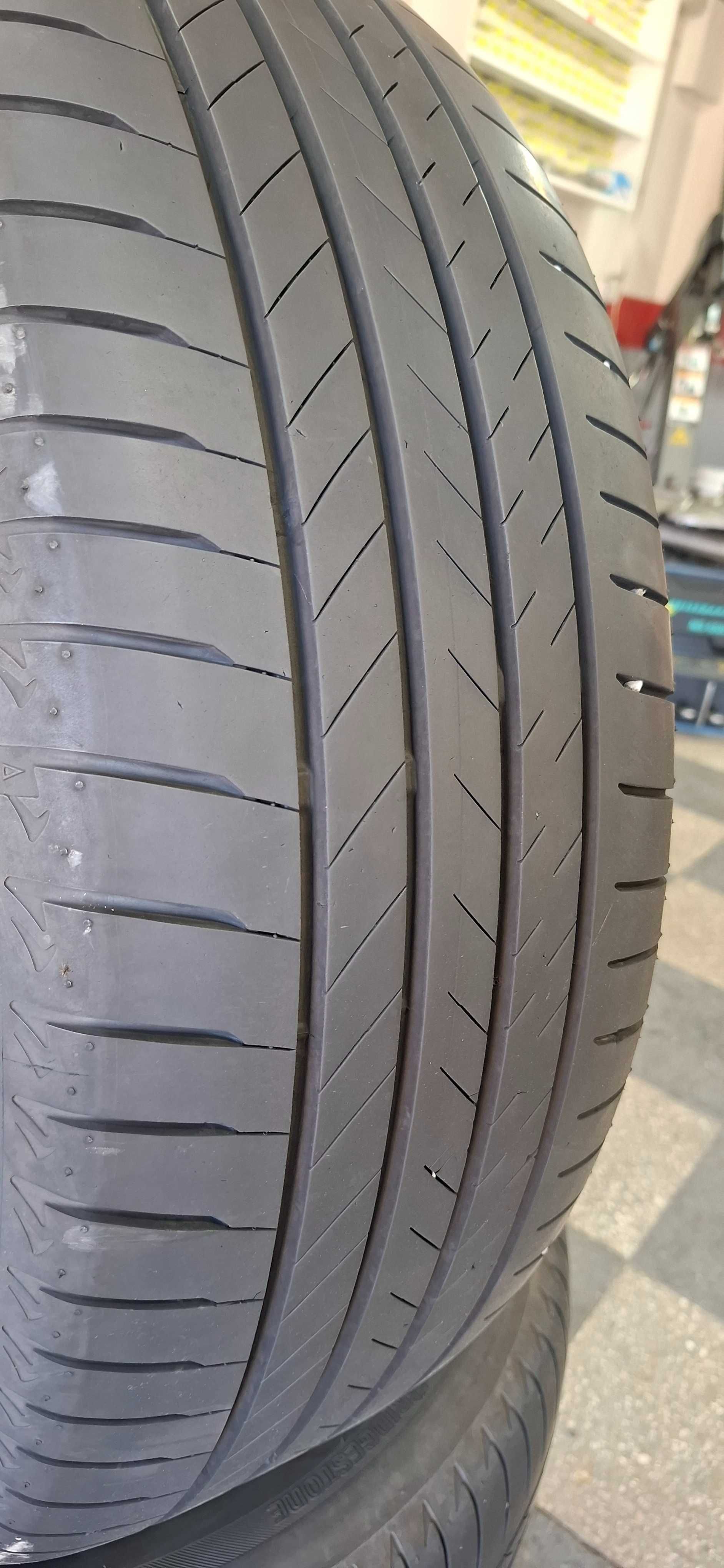 4бр. 235/55/19 Bridgestone 7mm грайфер, дот 22г. Безплатен монтаж