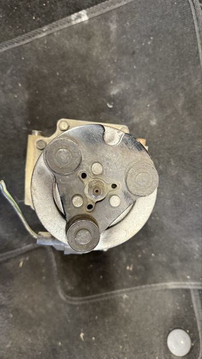 Компресор Климатик / Ford Fusion / 1.4 i /16v/80к.с./ 2002-2012г./