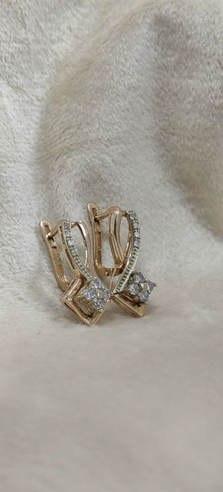 Серьги золотые ЖанТаС ломбард Астана