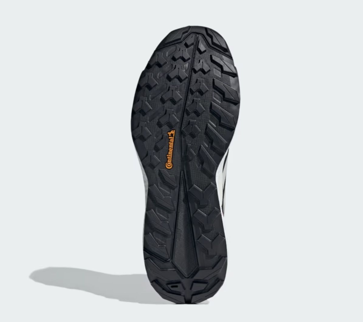 Adidas Terrex cu Gore-tex