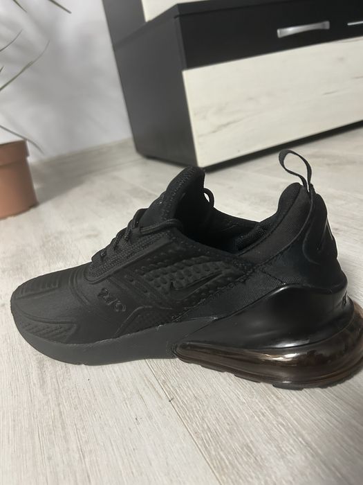 Nike air max 270