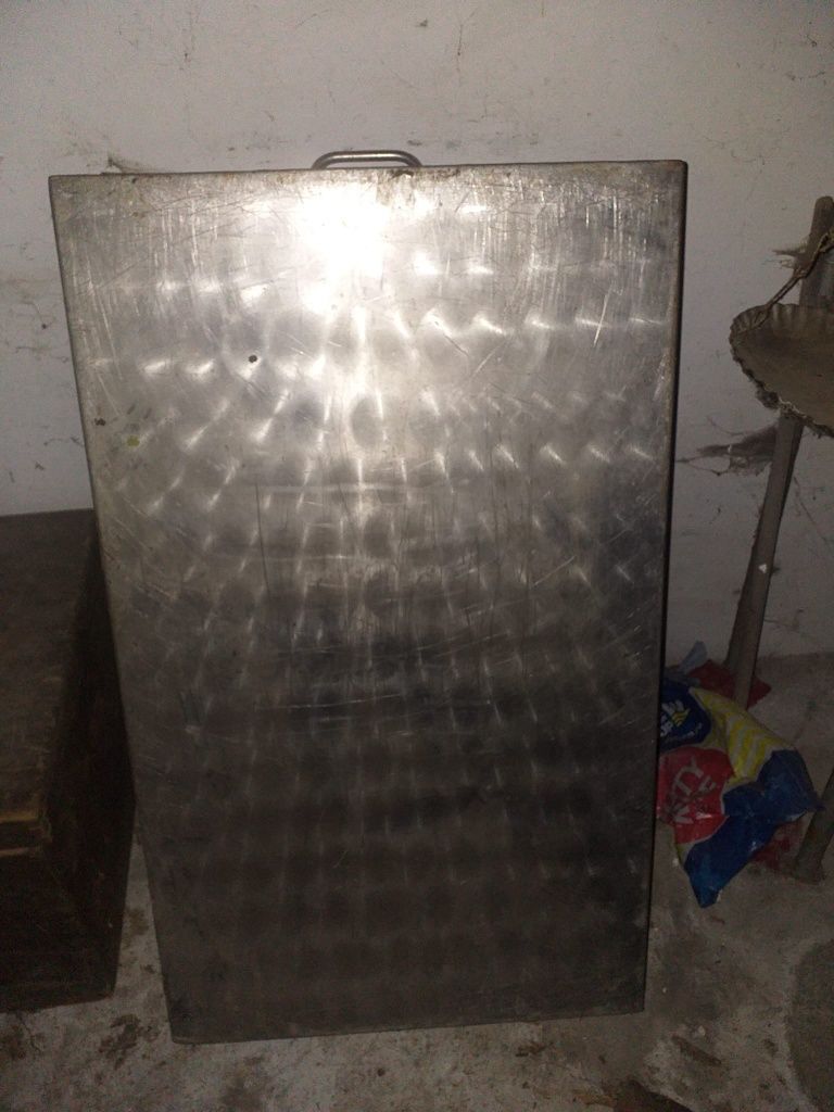 Vând cada inox ca nouă