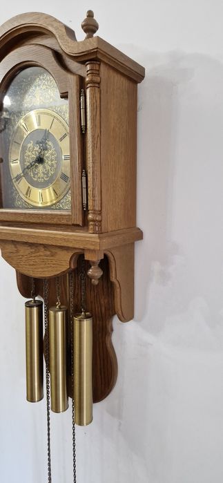 Ceas pendula perete 3 greutati Hermle Deosebita