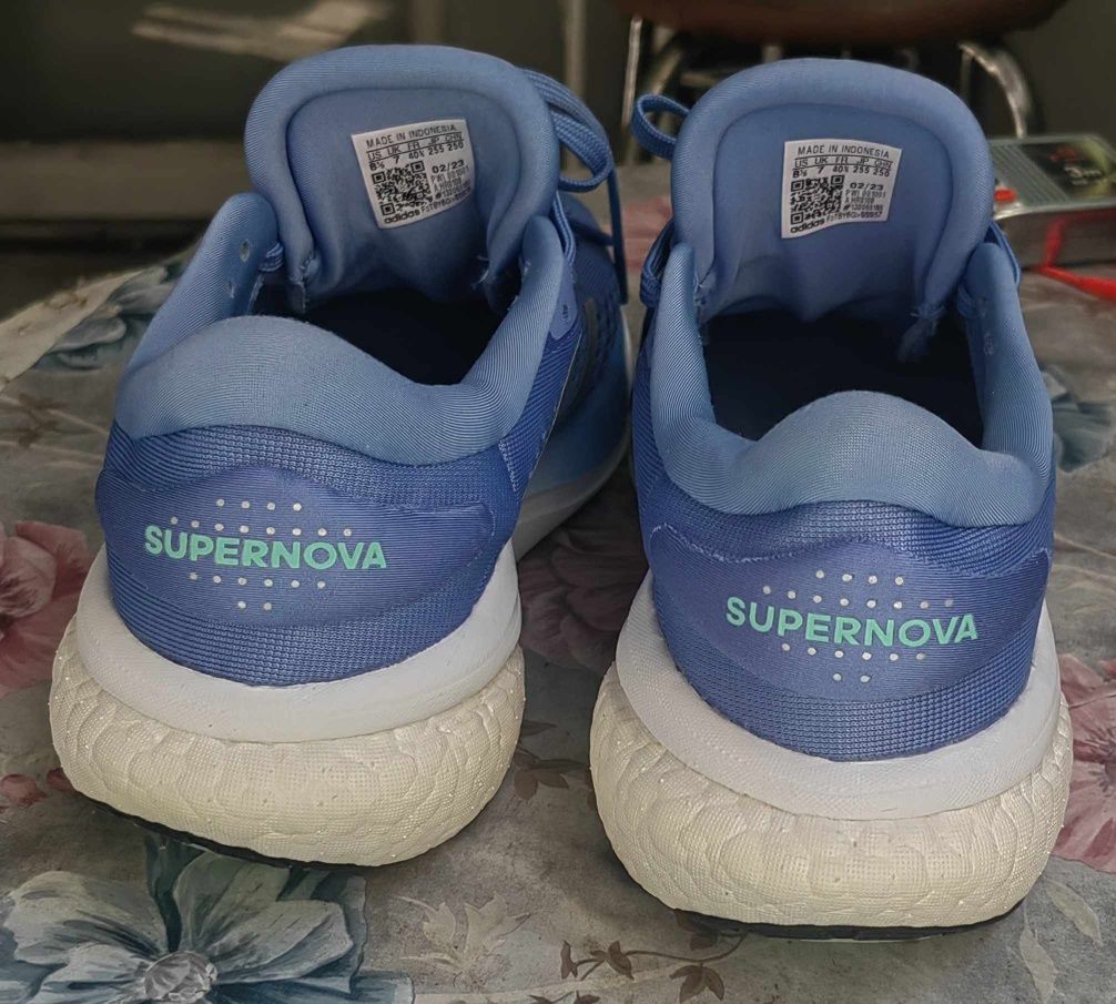 Лот  Adidas  и Daris дамски маркови маратонки.