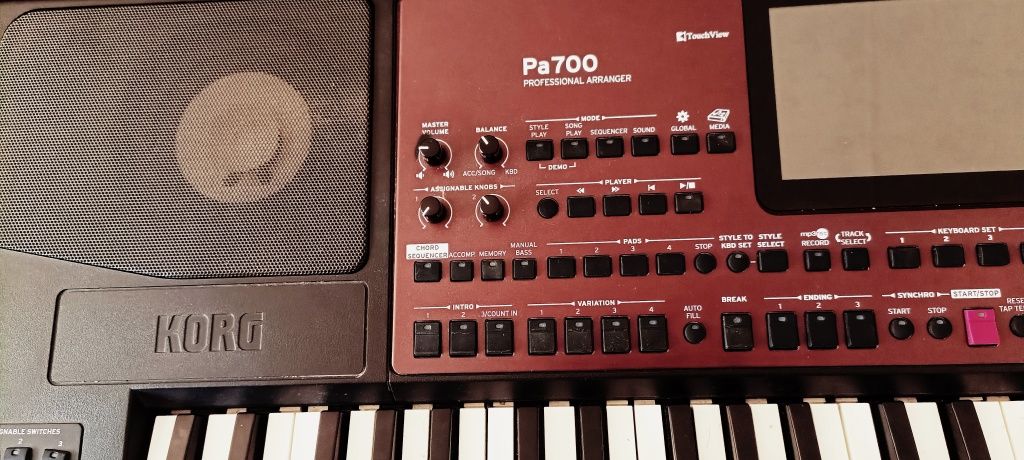 Korg pa700 impecabila