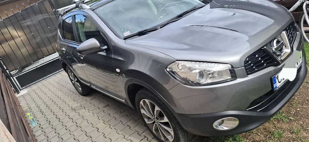Nissan Qashqai 4×4, 2.0 diesel, înmatriculat în RO