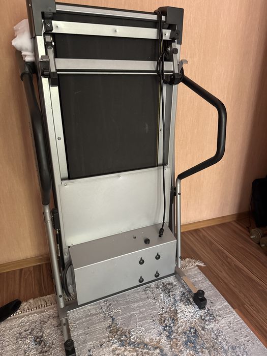 Беговая дорожка  почти новая