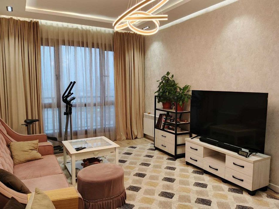 Продаётся 2комнатная квартира 63м2 в Алмазар Бизнес сити. Собственник