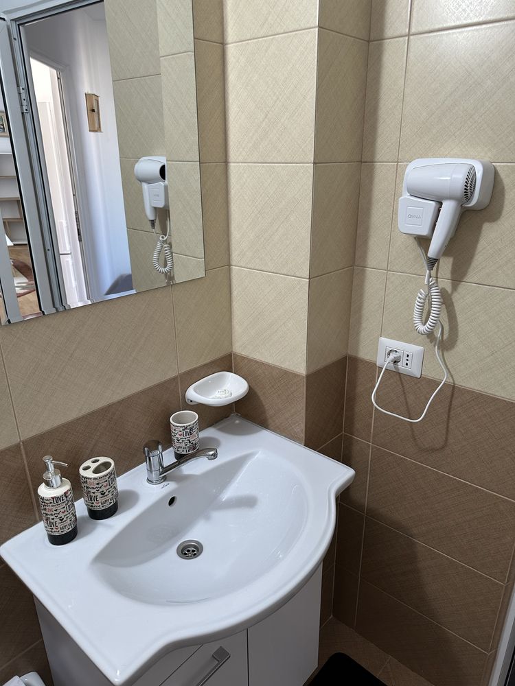 Apartament regim hotelier de inchiriat