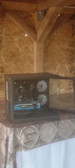 Vand pc i7, rx580