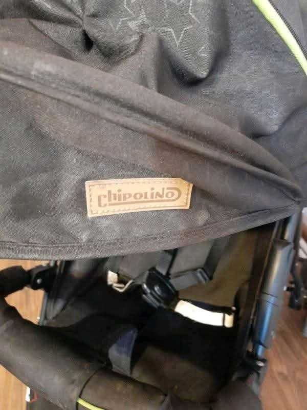 Продавам детска количка