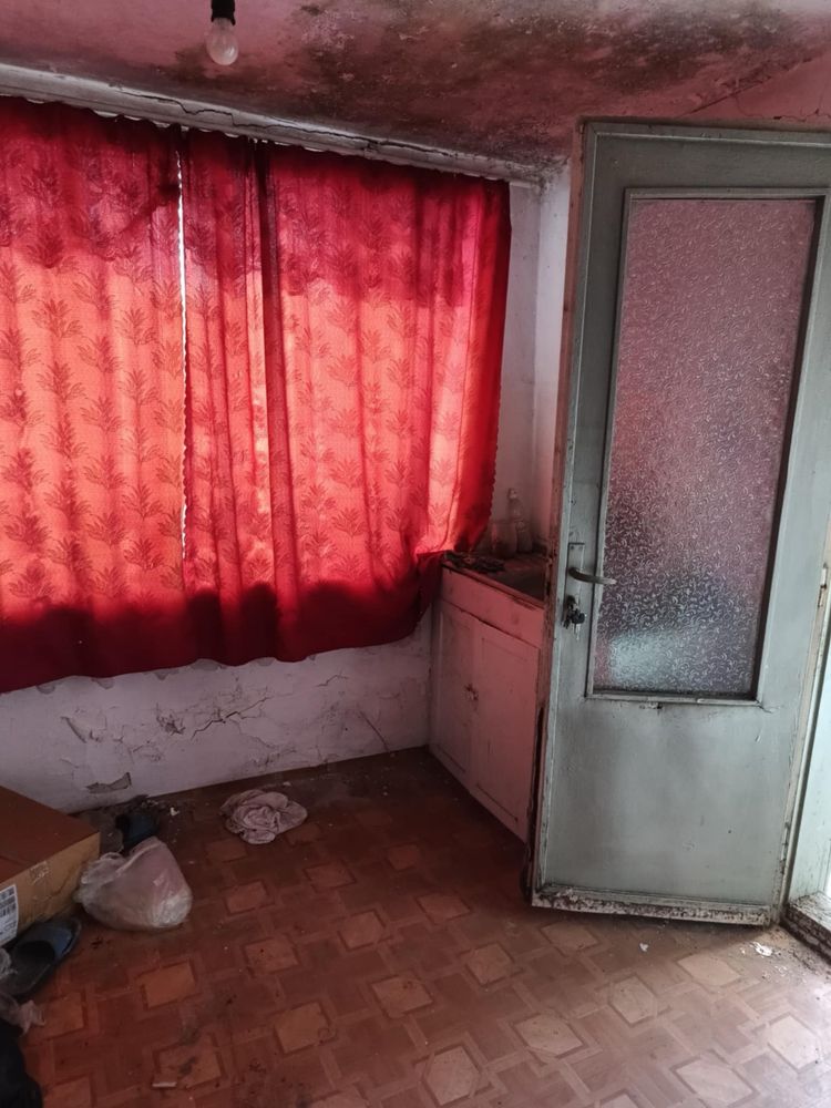 Продаваме къща в района на магазин Лидл
