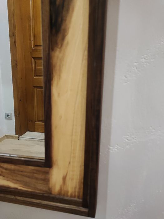 Огледало с рамка от черен турски орех