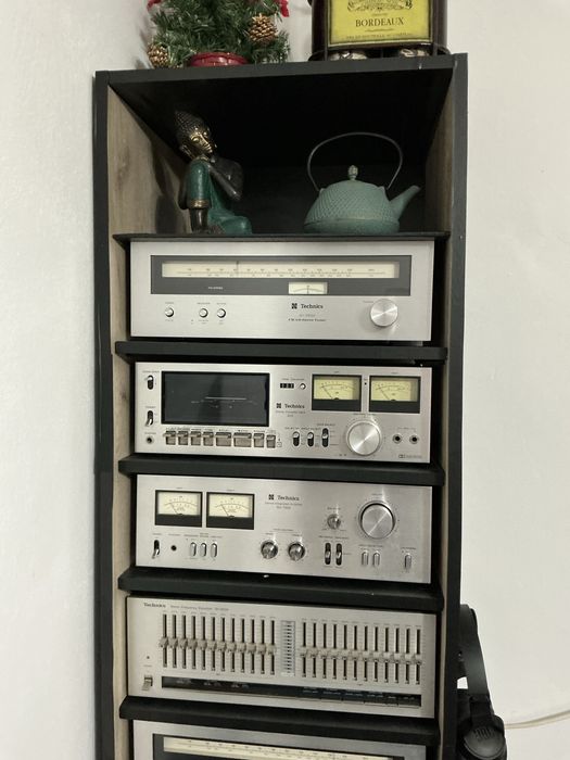 Linie Technics modele anii 1976