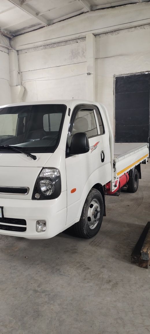 Kia bongo 1200кг  2012 йил