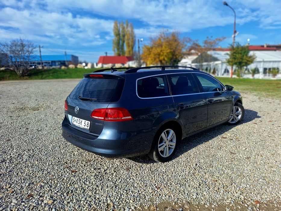 Volkswagen Passat  B7 1.6 tdi 110cp/ Euro 5 
Cutie viteze 6+1
Culoare